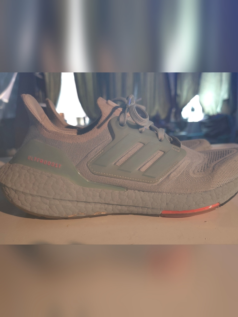 Adidas Ultra Boost 22